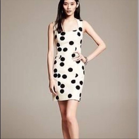 Super Hot Banana Republic Sloan Polka Dot Dress - Picture 9 of 9